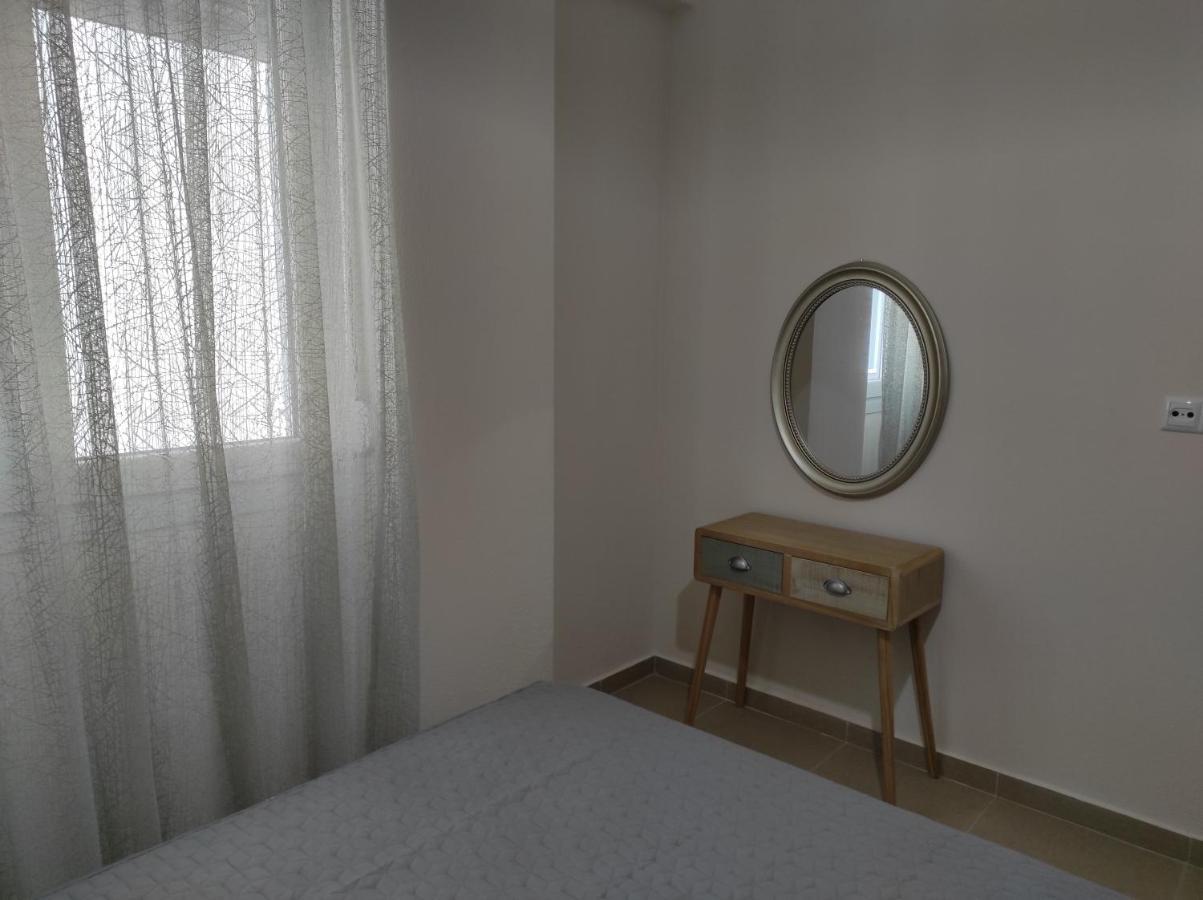 Apartmán Nastazia Néa Péramos Exteriér fotografie